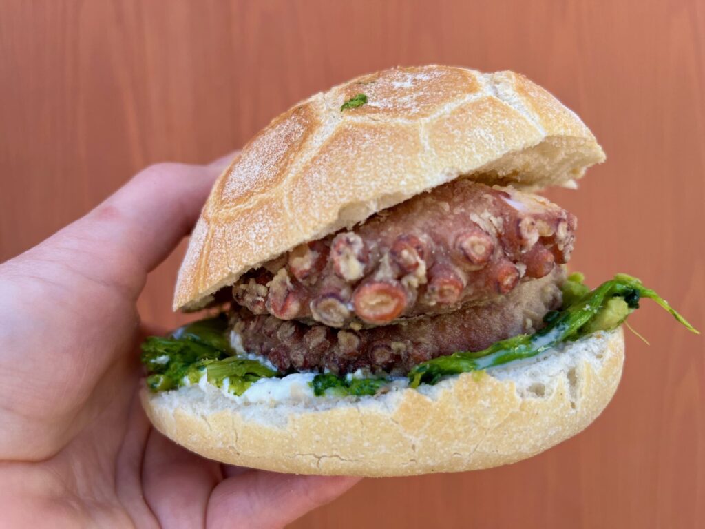 Street food tour e sightseeing di Polignano a Mare